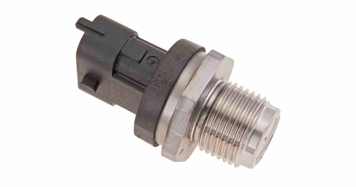 Датчик давления топлива в рампе Common Rail BOSCH 0281006053