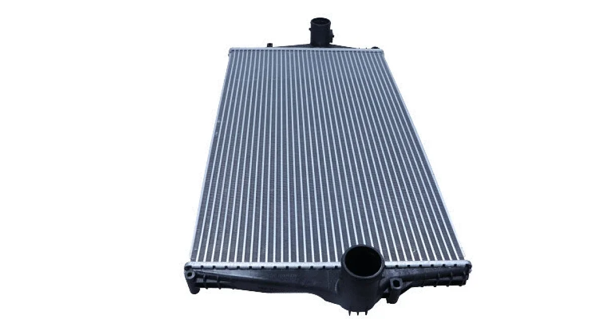 AC630037 - MAXGEAR - Интеркулер